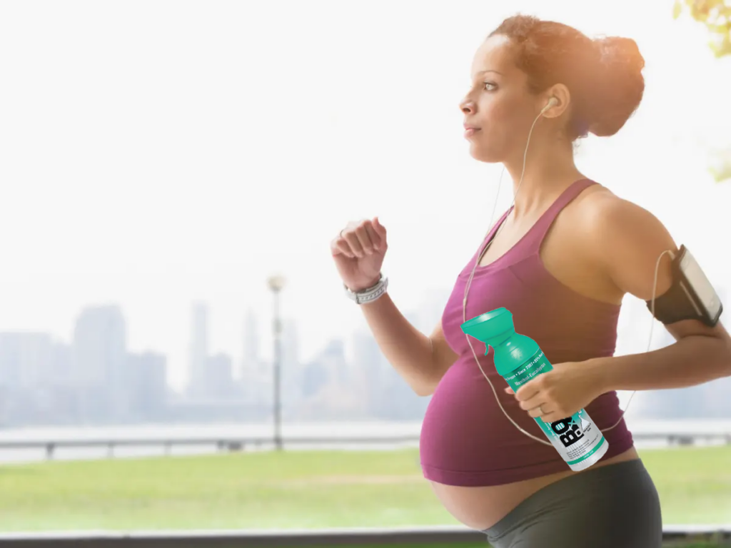 pregnant women walking with boost oxygen
