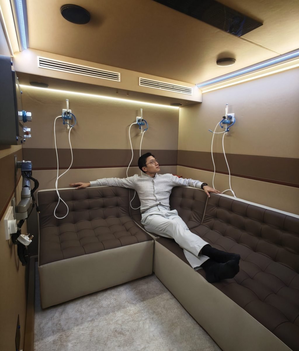 Altus Hyperbaric Cocoon Premium Interior